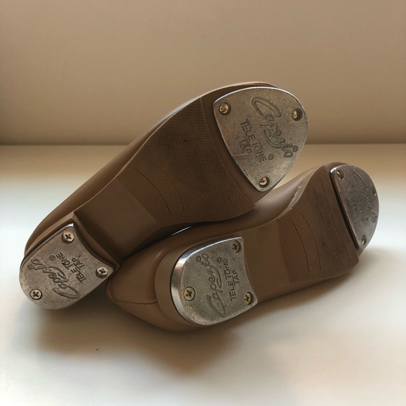 Capezio Tap Shoes Girls - Picture 2 of 5